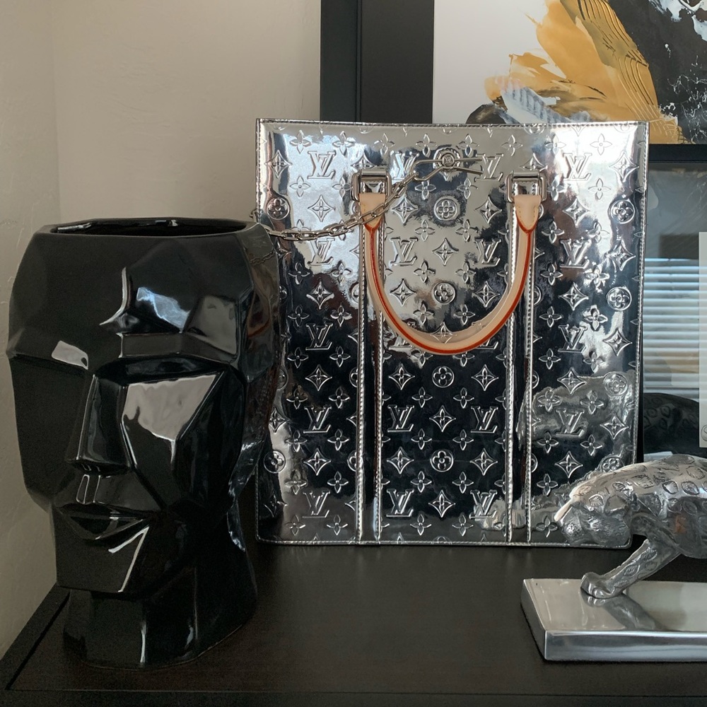 SOLD!!! NWT Louis Vuitton Men’s F/W 21-22 Mirror Sac Plat - Picture 4 of 16